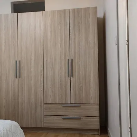 Apartment 1 - T2 40m2 - Standing, Moderne Et Equipe - Carmes-renforts ,