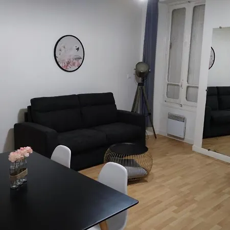 Apartment 1 - T2 40m2 - Standing, Moderne Et Equipe - Carmes-renforts ,